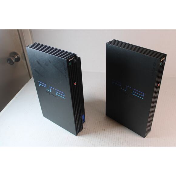 Lot of 2 Sony PlayStation 2 PS2 Fat Consoles for Parts, Repair, Broken - Picture 1 of 11